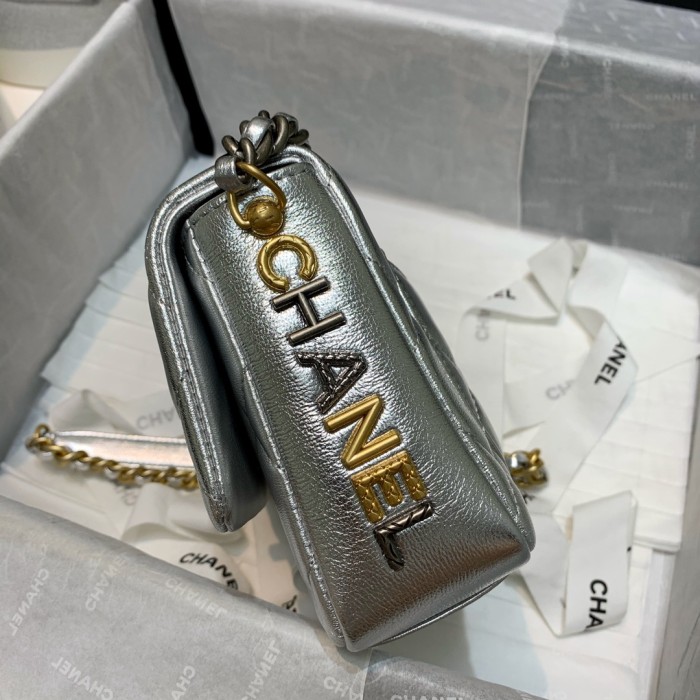 Handbag Chanel AS2733 size 17 12.5 5 cm