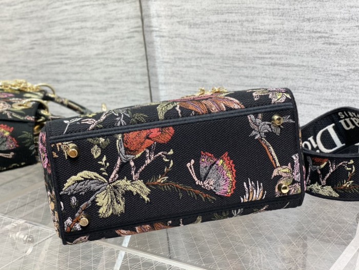 Handbag Dior size 24*11*20 cm