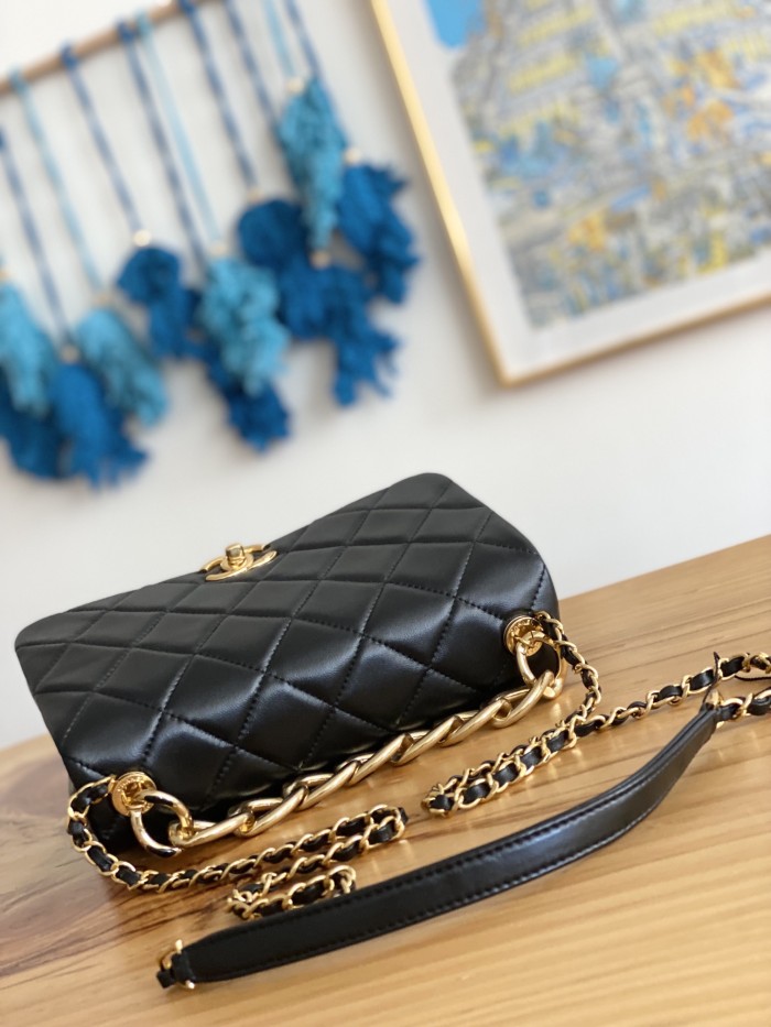 Handbag Chanel 3367 size 23X10X15.5 Cm