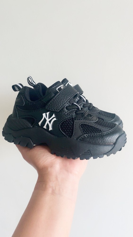 Kids MLB shoes 1