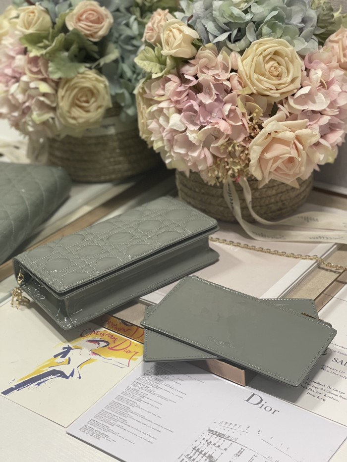 Handbag Dior 77035 size 21.5 x 11.5 x 3 cm