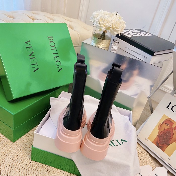 Bottega Veneta Boots 32