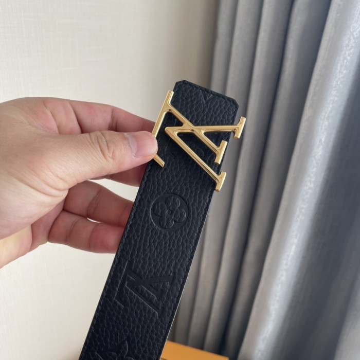 Louis Vuitton Belt 6 (width 4cm)