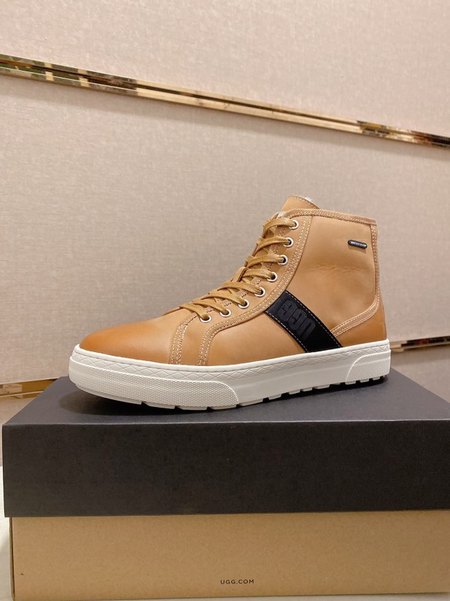UGG Sneaker 53