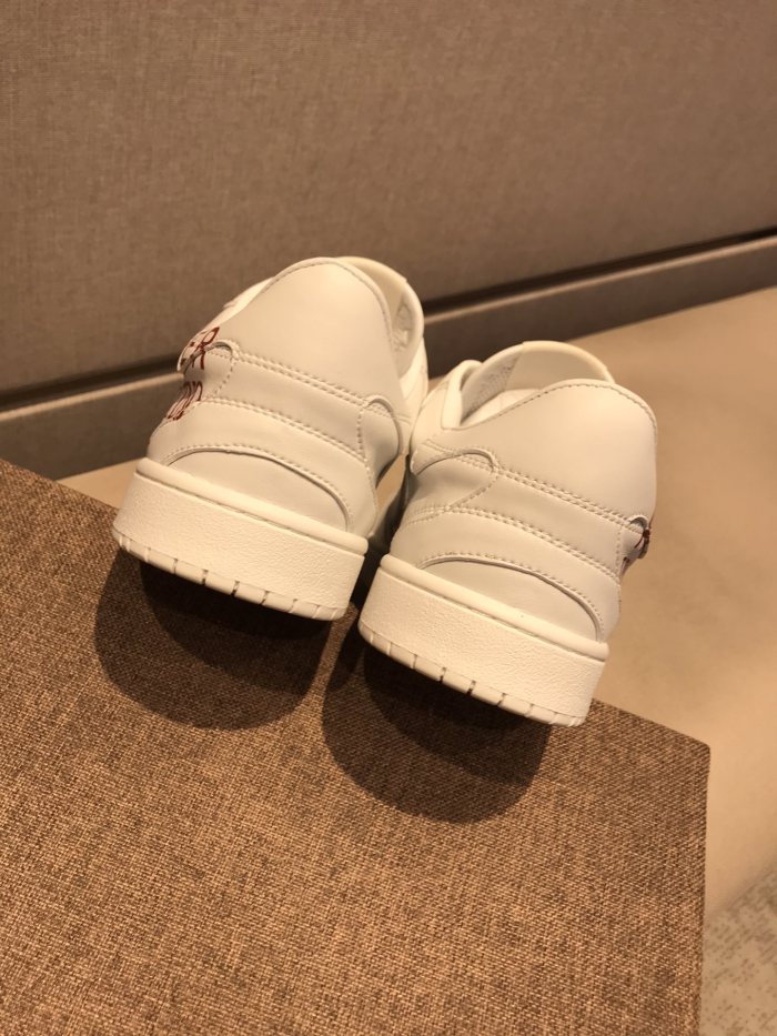 Valentino Garavani Atelier Shoes 07 Camouflage Edition Sneaker in Calfskin 4