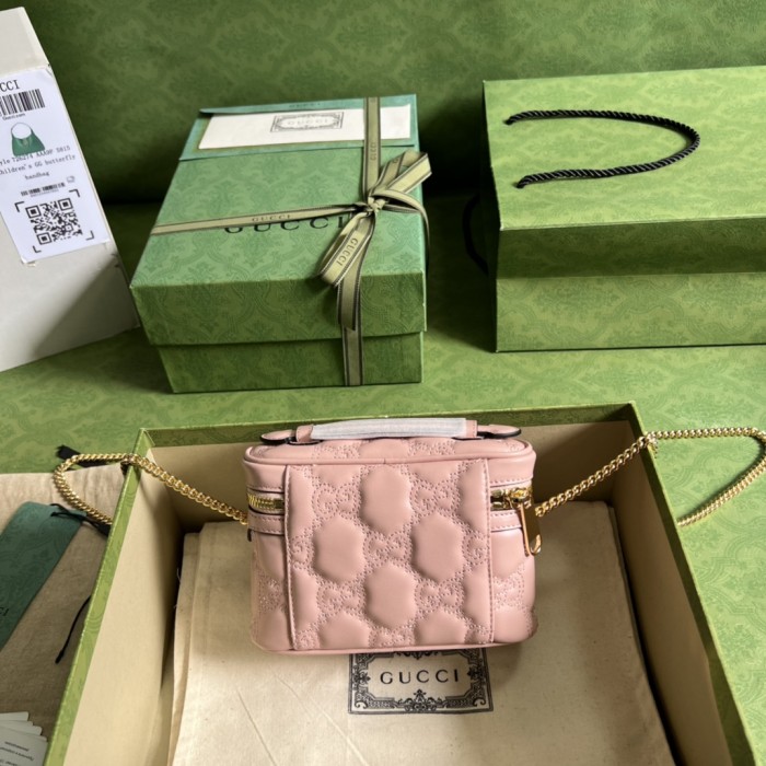 Handbag Gucci 723770 size 16*40.5*5 cm