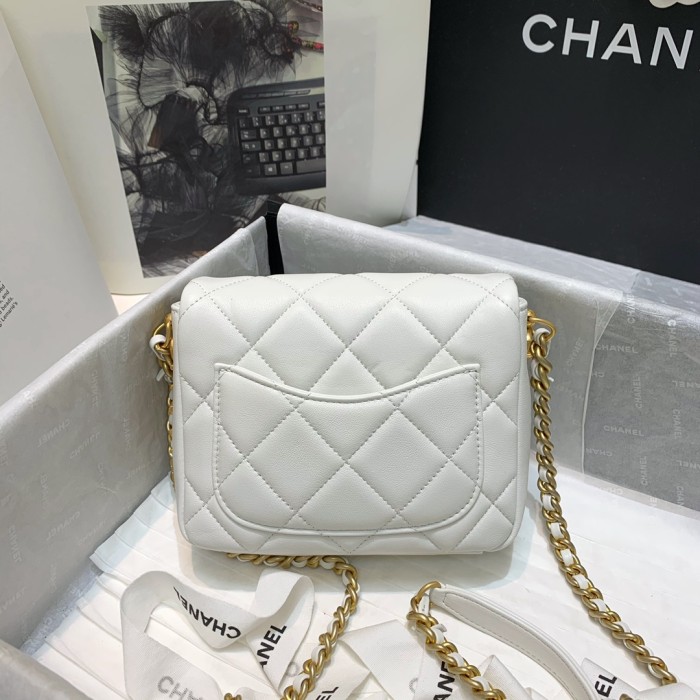 Handbag Chanel AS2733 size 17 12.5 5 cm