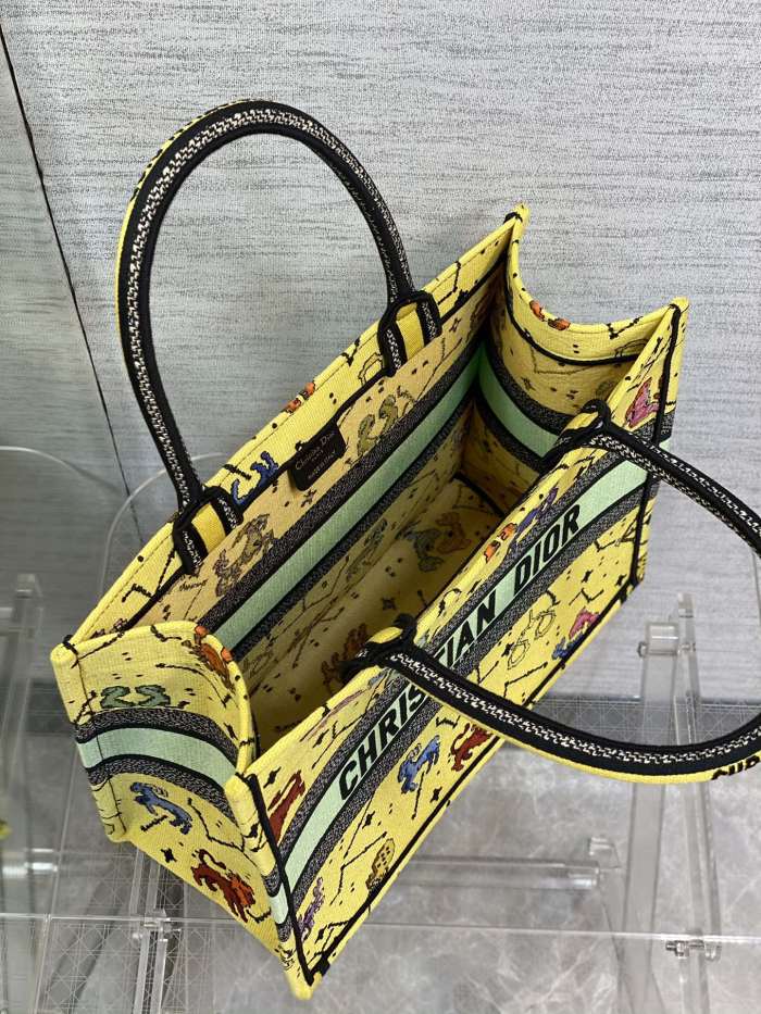 Handbag Dior size 36*18*28 cm