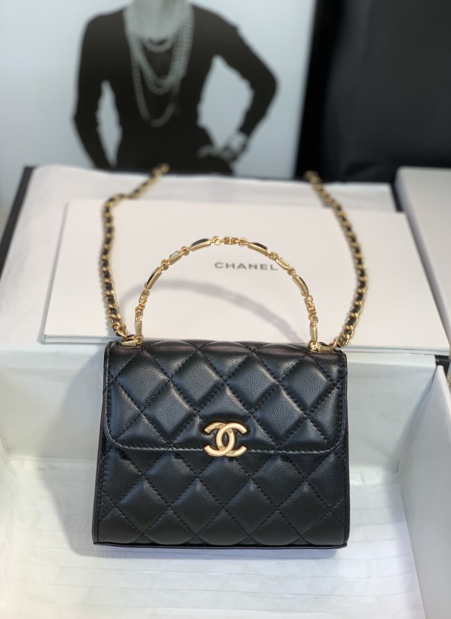 Handbag Chanel size 11.5*14.5*5.5 cm