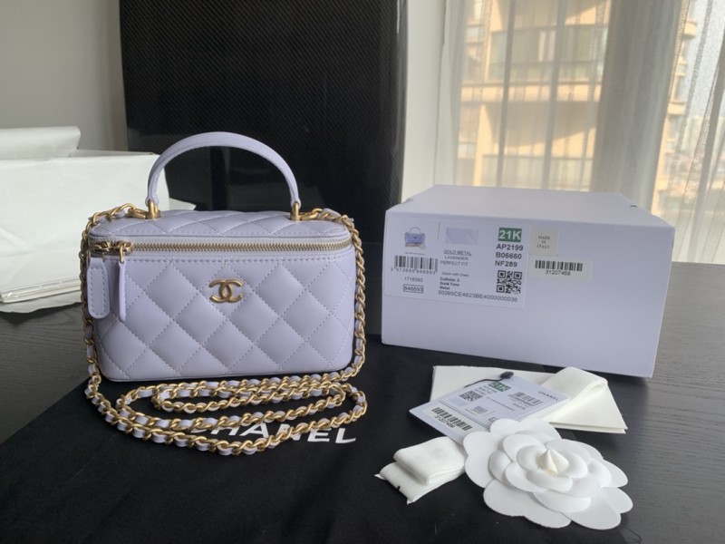 Handbag Chanel size 17.5cmx10cmx8 cm