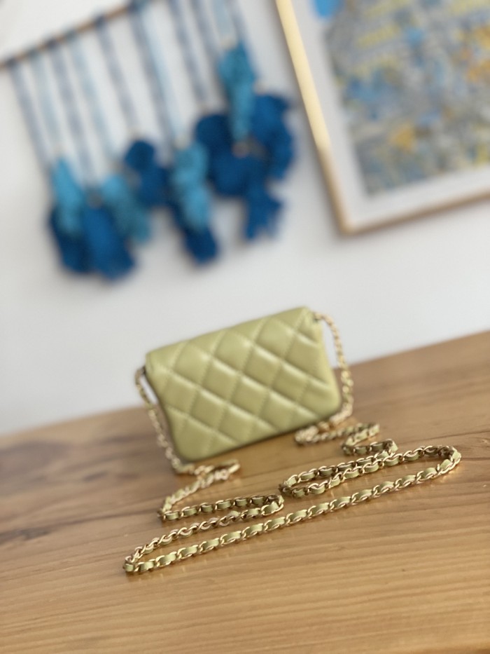 Handbag Chanel 81228 size 12.5 cm