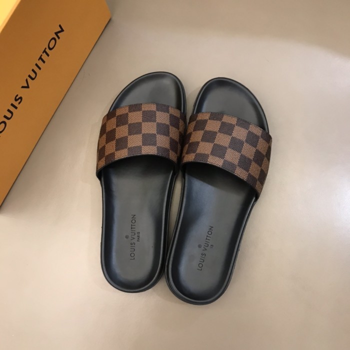 Louis Vuitton Slipper 61