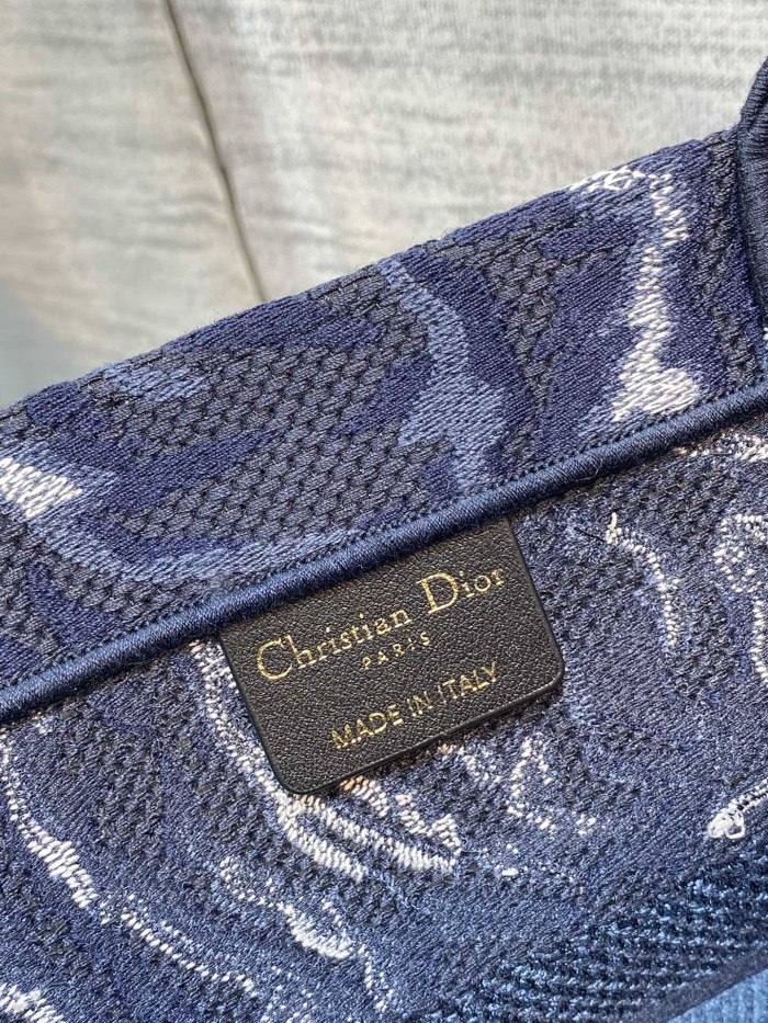 Handbag Dior size 36*18*28 cm