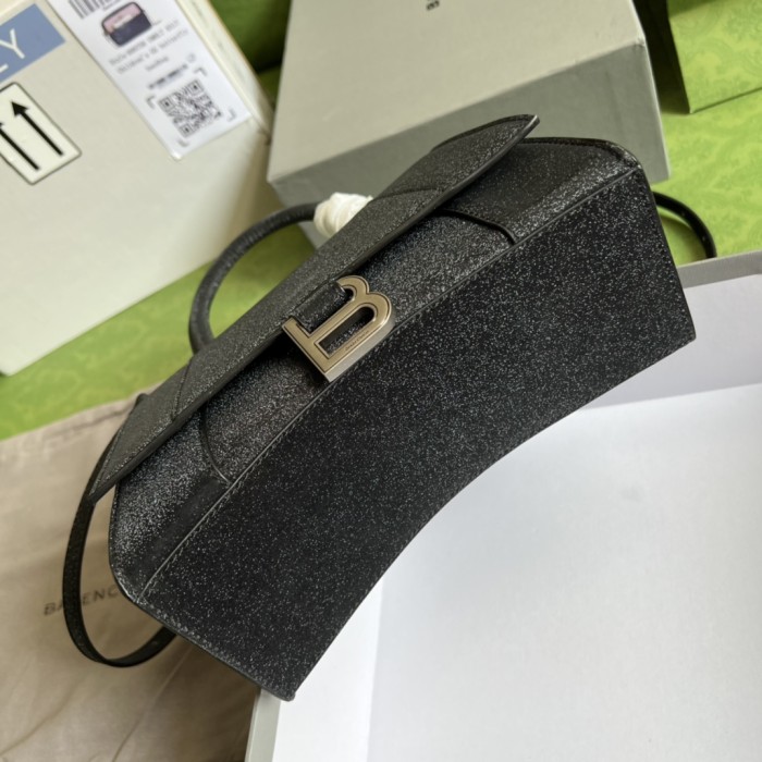 Handbag Gucci 593546 size 23*15*10 cm