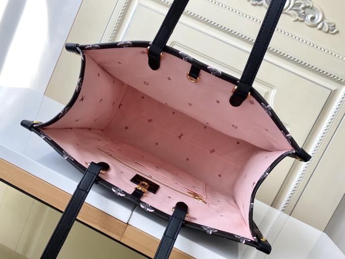 Handbag Louis Vuitton M46154 size 34.0 x 26.0 x 13.0 cm