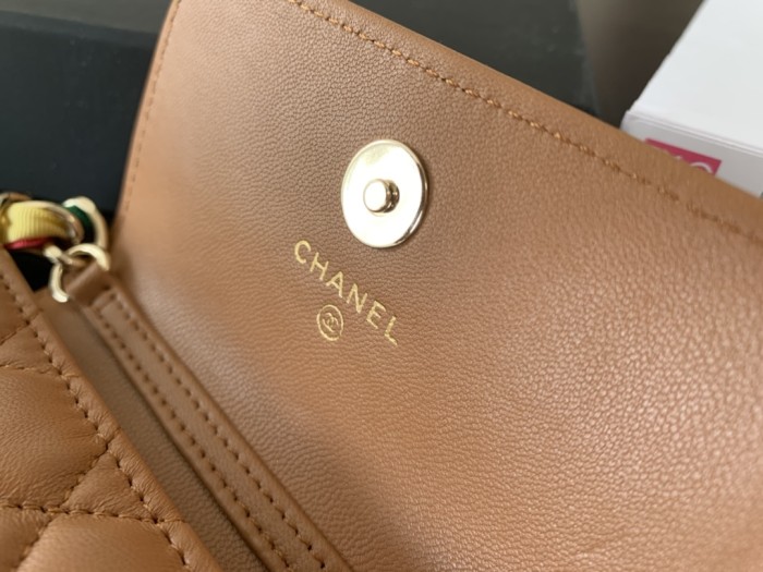 Handbag Chanel 2054 size 12cmx9 cm
