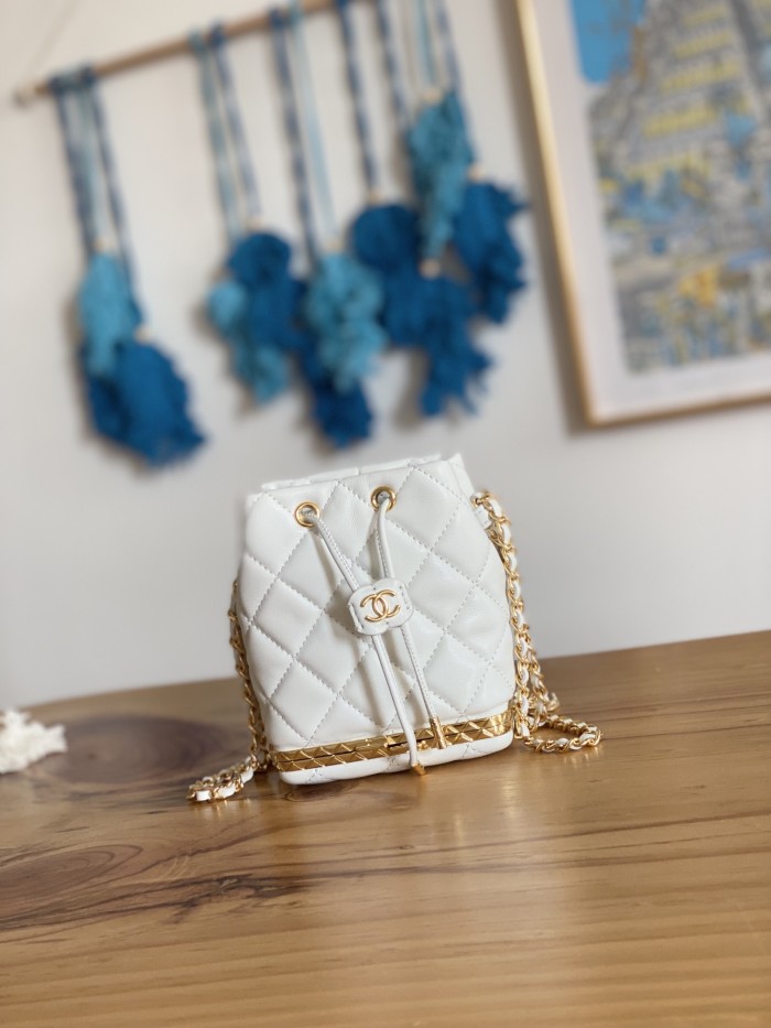 Handbag Chanel 2750 size 14*11*8 cm