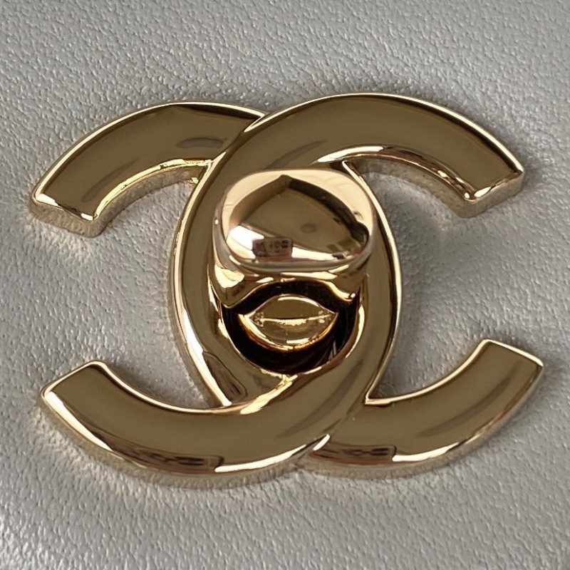 Handbag Chanel AS1786 size 17 cm
