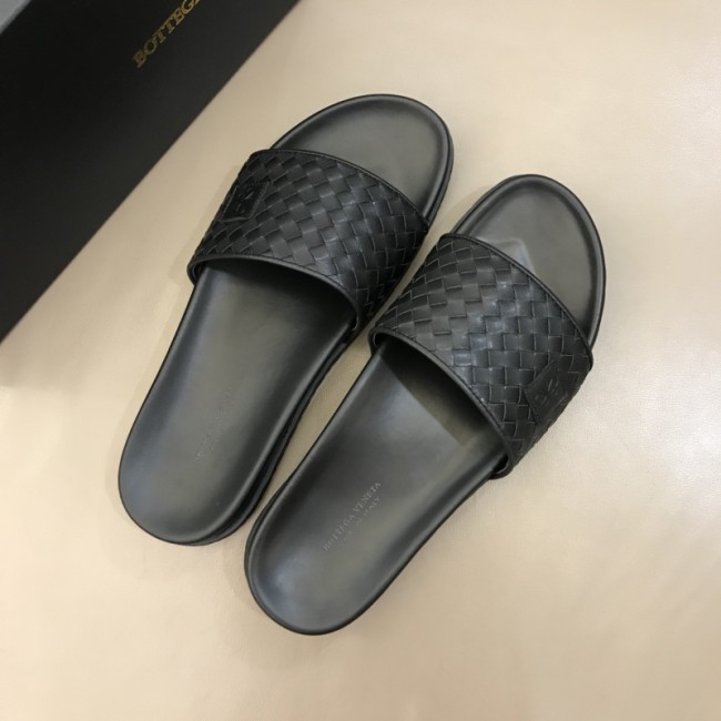 Bottega Veneta Slides 5