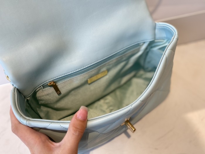 Handbag Chanel AS1161 size 30×20×10 cm