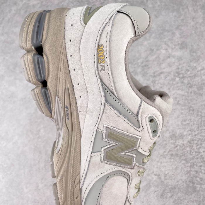 New Balance 2002R Sneaker 2