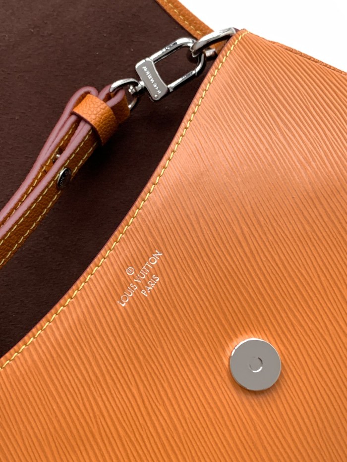 Handbag Louis Vuitton 59459 size 24.5 x 15.5 x 9 cm