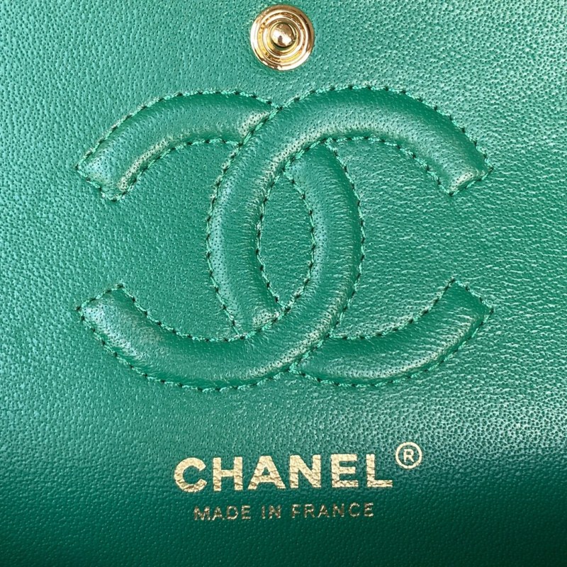 Handbag Chanel A01113 Size 23 cm