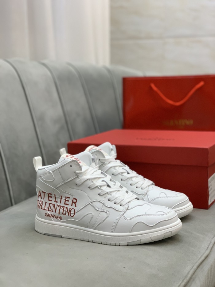 Valentino Garavani Atelier Shoes 07 Camouflage Edition Sneaker in Calfskin 2