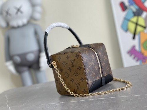 Handbag Louis Vuitton M43589 Square size：16x16x16cm