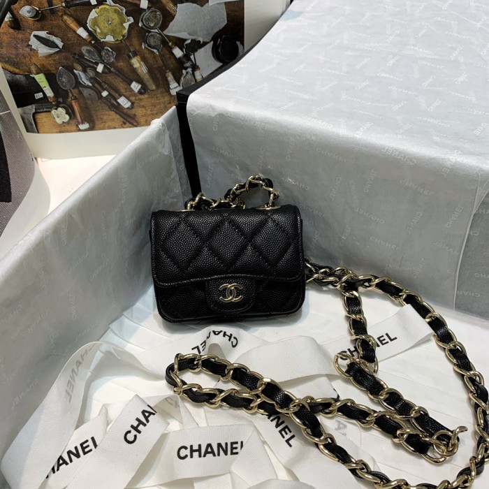 Handbag Chanel 882138 size 10 7.5 2 cm