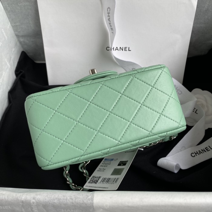 Handbag Chanel size 17 cm