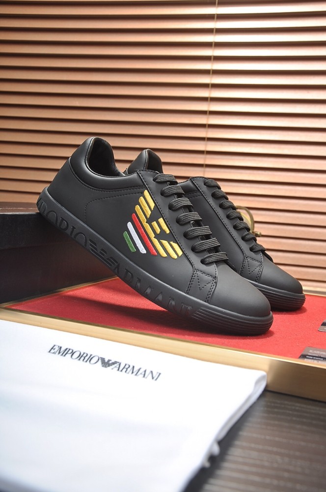 Armani Low Top Sneaker 37