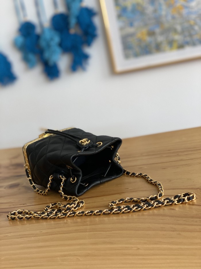 Handbag Chanel 2750 size 14*11*8 cm