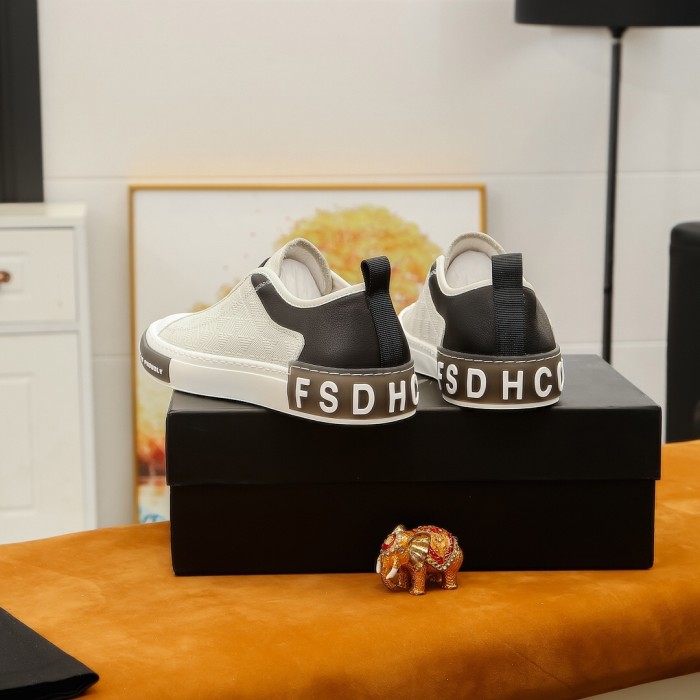 Armani Low Top Sneaker 16