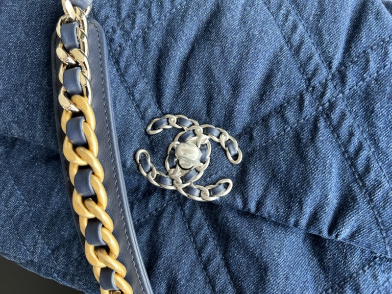 Handbag Chanel size 26 cm