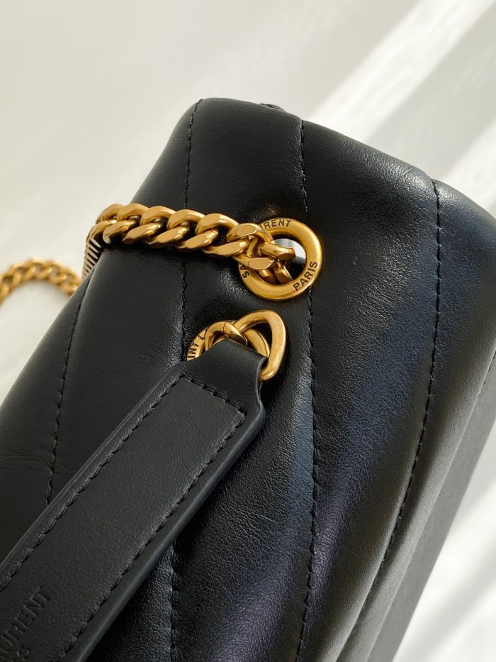 Handbags SAINT LAURENT 494699 size 25×17×9 cm