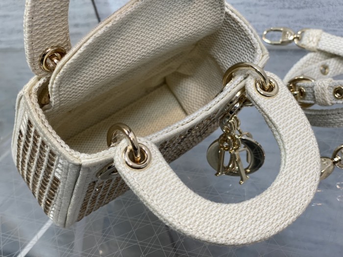 Handbag Dior size 12*10*5 cm