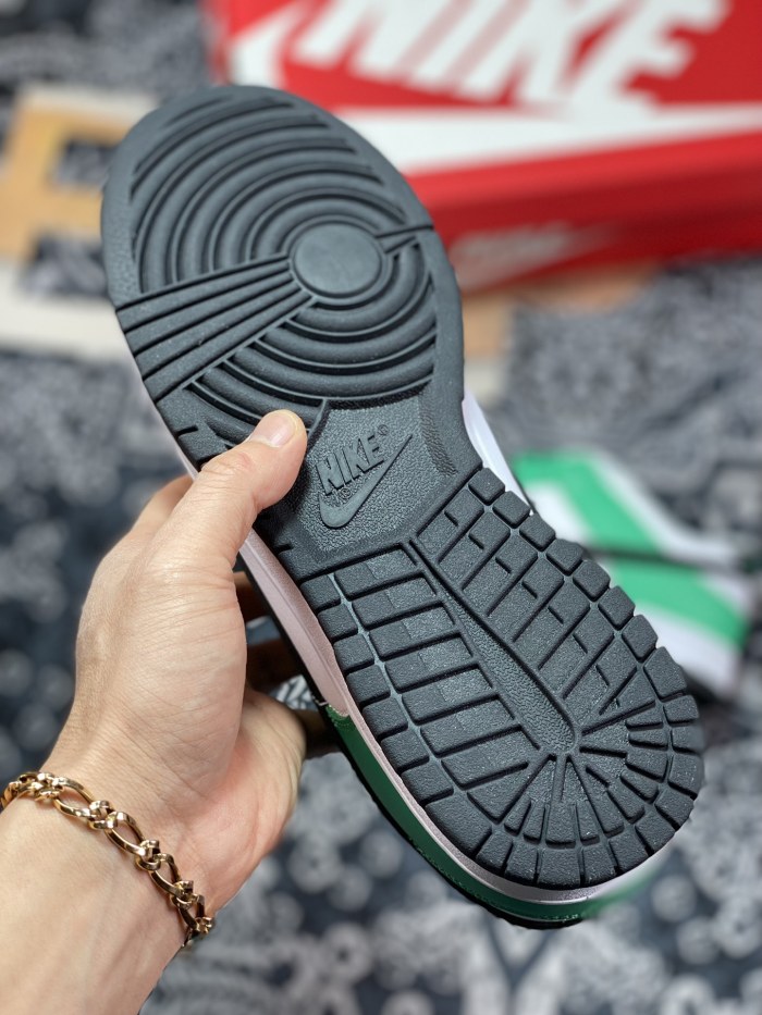 Nike Dunk Low Celtics