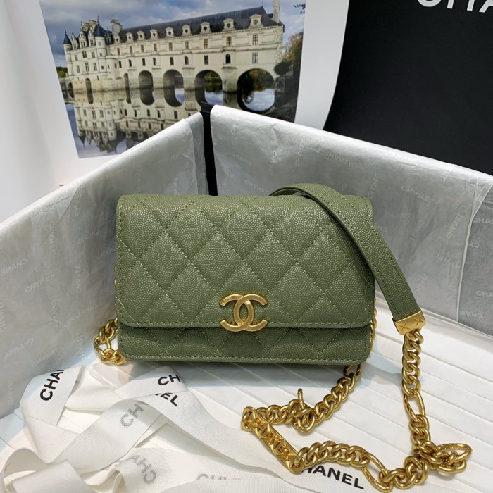 Handbag Chanel 81155 size 15.5 10 4.5 cm