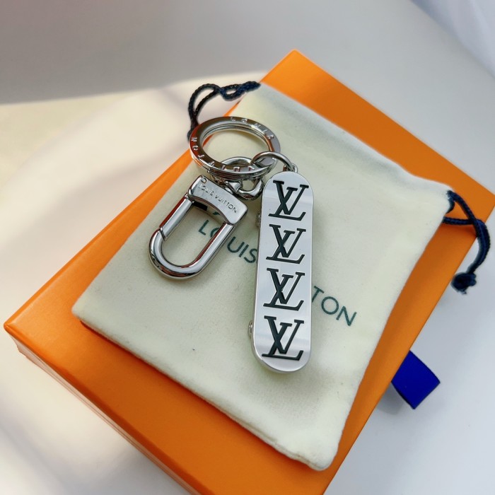 Clothes Louis Vuitton 61