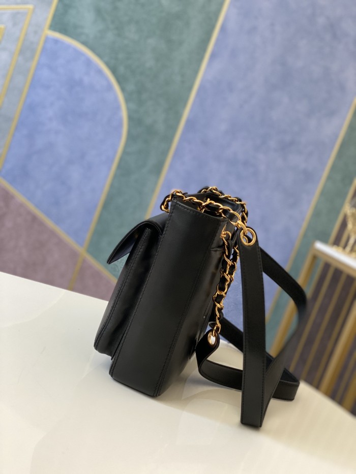 Handbag Chanel 6706 size 26 10.5 22 cm