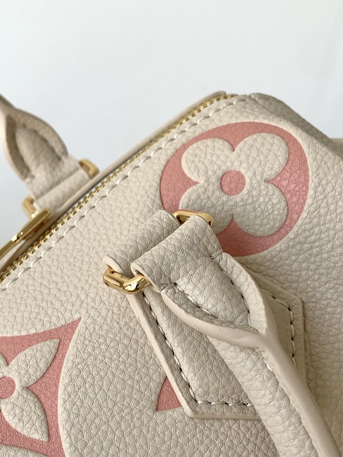 Handbag Louis Vuitton M46397 size 20.5 x 13.5 x 12.0 cm