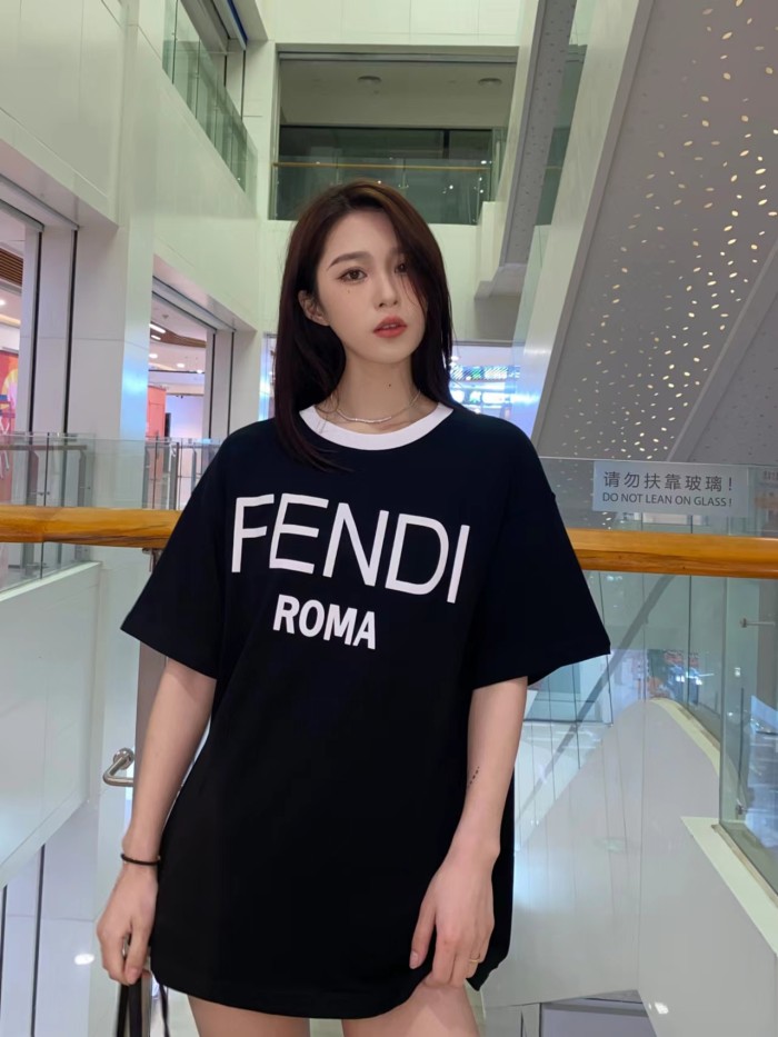 Clothes Fendi 28