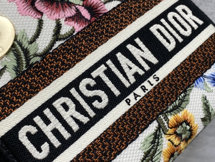 Handbag Dior size 17*7*15 cm