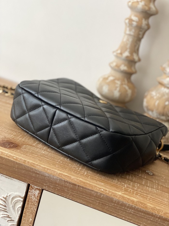 Handbag Chanel 3476 size 17*23*7* cm