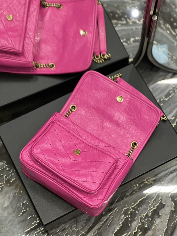 Handbags SAINT LAURENT 533037 size 22x16.5x12 cm