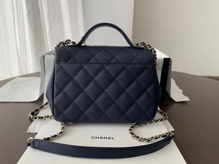 Handbag Chanel A93067 size 20 cm