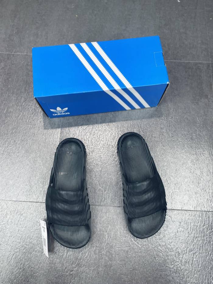 adidas Adilette 22 Slides Black
