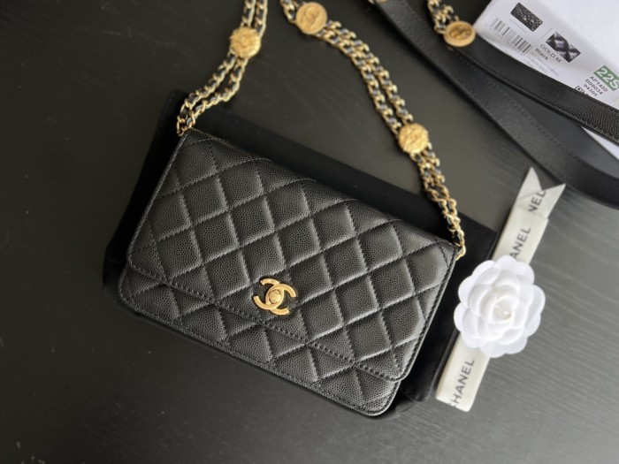 Handbag Chanel size 19 cm