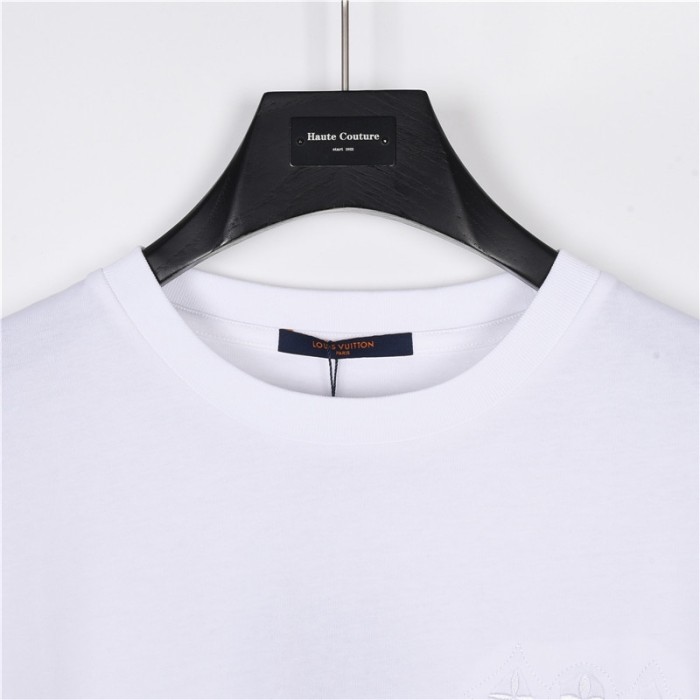 Clothes Louis Vuitton 502